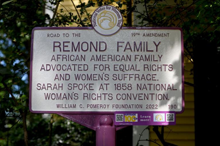 Remond Family Suffrage Marker